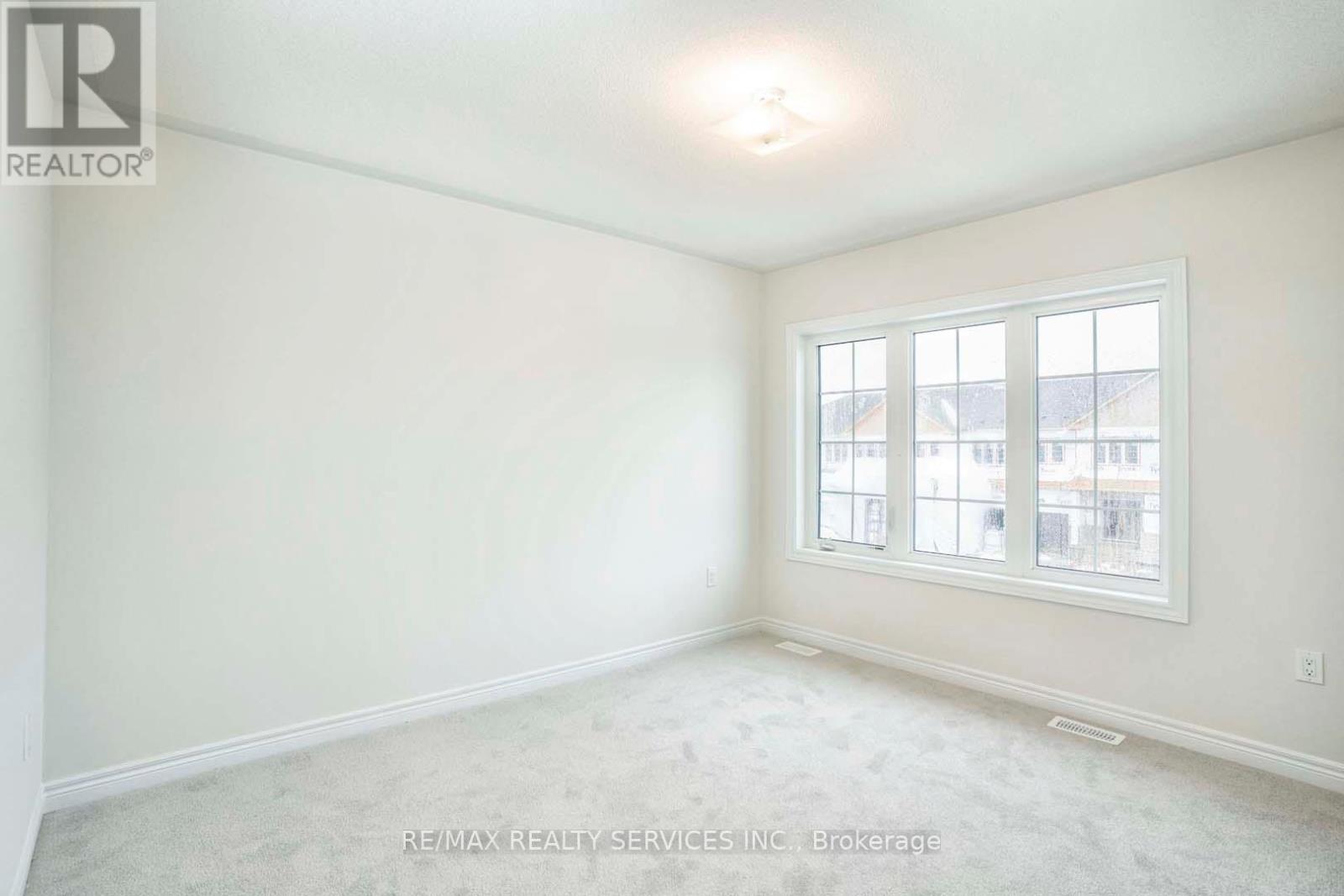 525 Red Elm Road, Shelburne, Ontario  L6V 3Y5 - Photo 25 - X12429361