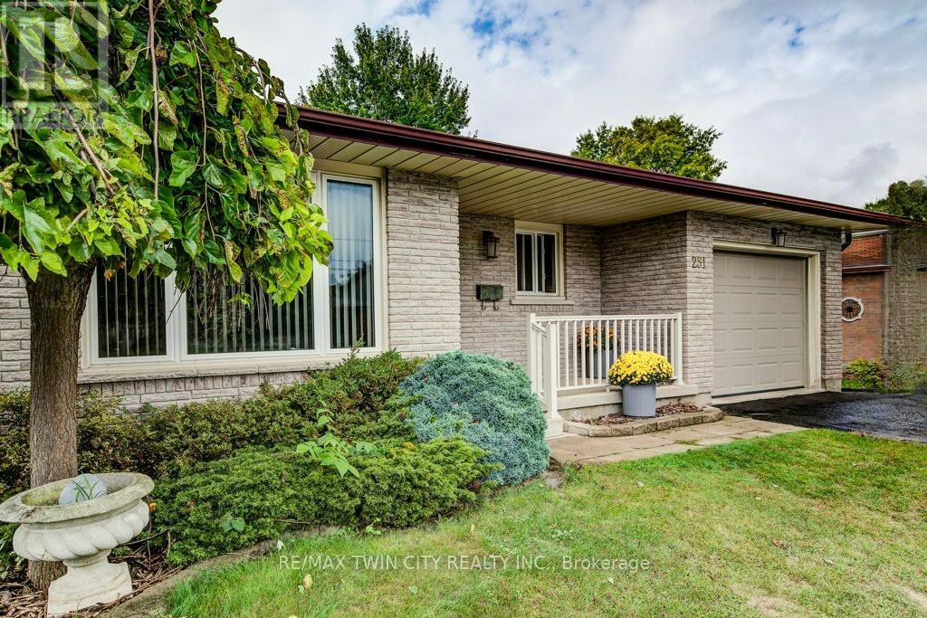 291 Biehn Drive, Kitchener, Ontario  N2R 1B6 - Photo 1 - X12429423