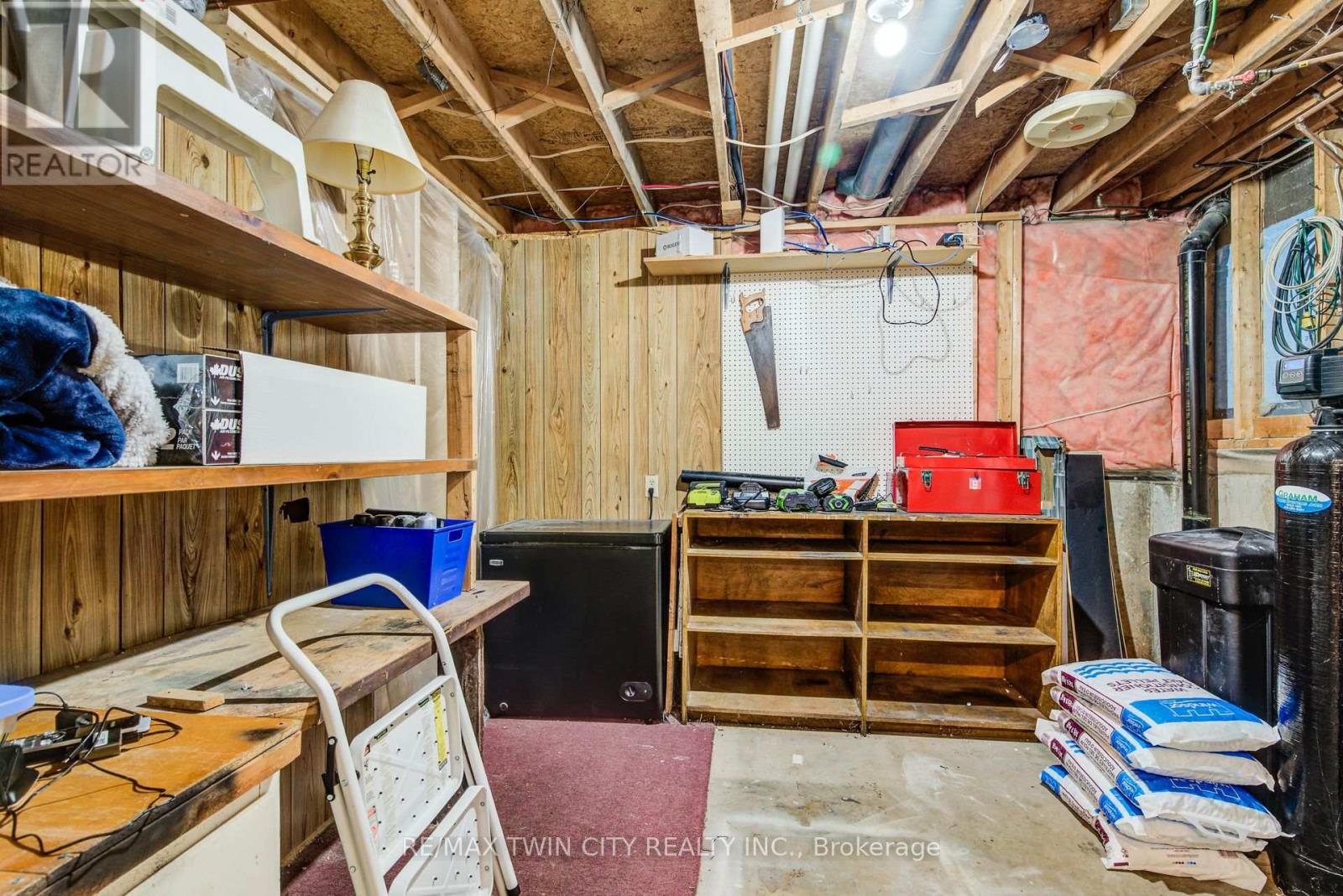 291 Biehn Drive, Kitchener, Ontario  N2R 1B6 - Photo 34 - X12429423