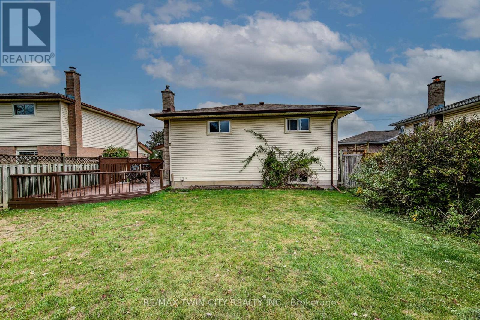291 Biehn Drive, Kitchener, Ontario  N2R 1B6 - Photo 41 - X12429423