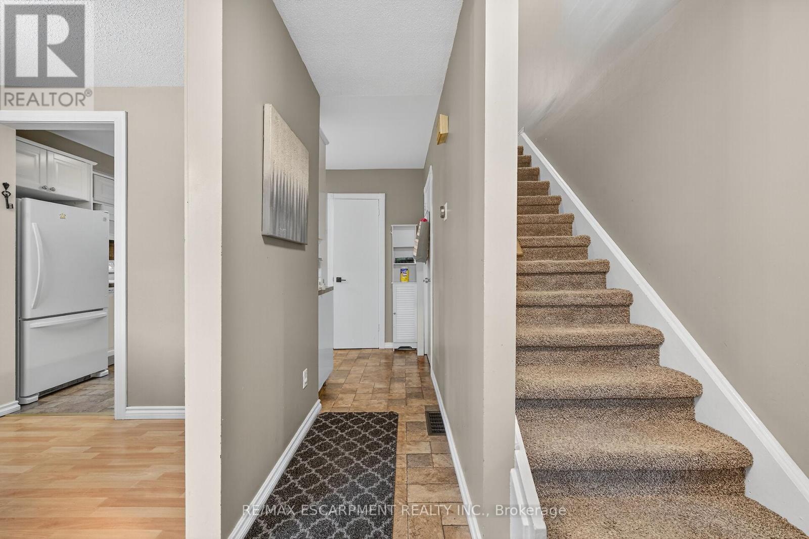 35b Seneca Street S, Haldimand, Ontario  N0A 1E0 - Photo 20 - X12429444