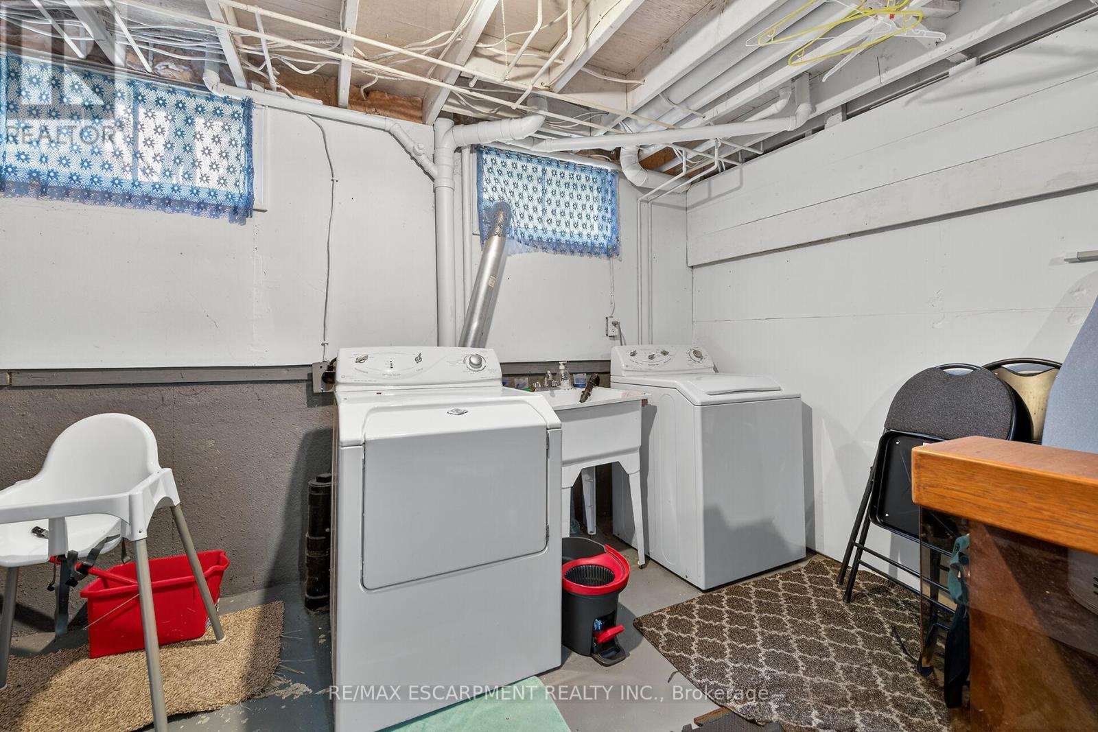 35b Seneca Street S, Haldimand, Ontario  N0A 1E0 - Photo 34 - X12429444