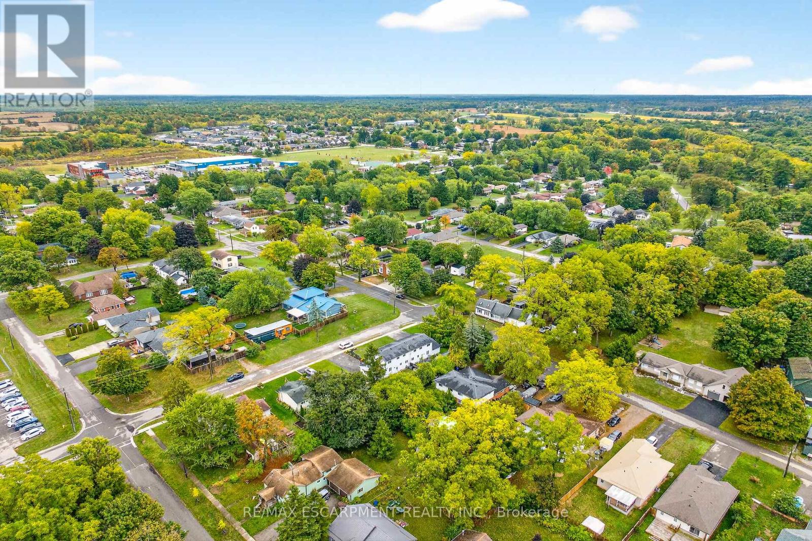 35b Seneca Street S, Haldimand, Ontario  N0A 1E0 - Photo 45 - X12429444