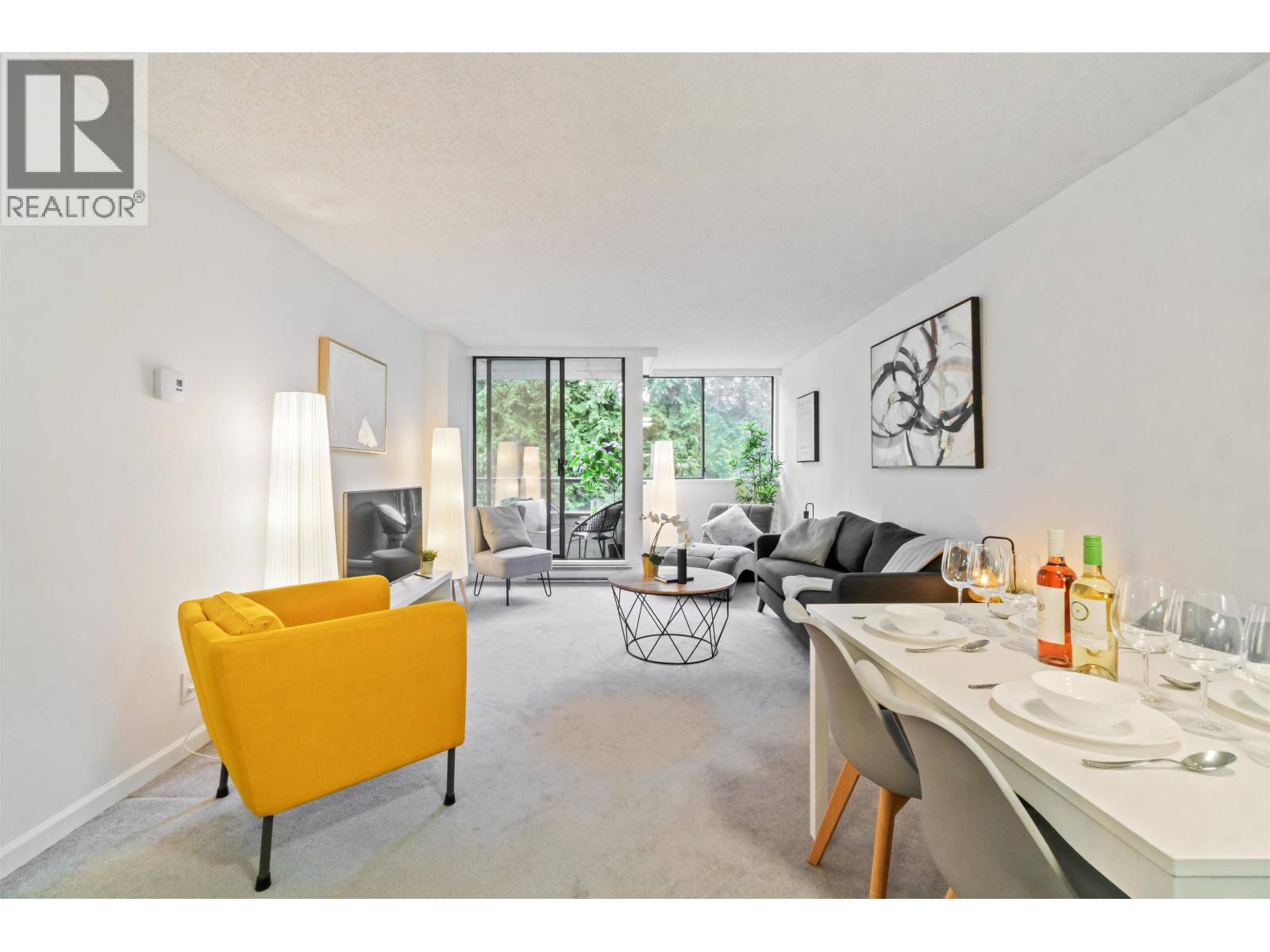 305 3970 Carrigan Court, Burnaby, British Columbia  V3N 4S5 - Photo 4 - R3052718
