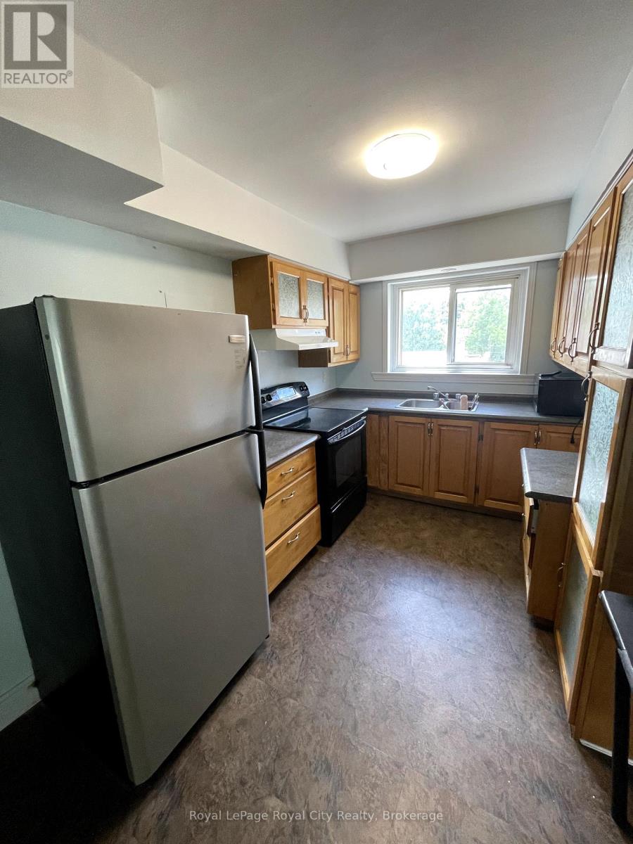 B - 36 Essex Street, Guelph, Ontario  N1H 3K8 - Photo 3 - X12429475