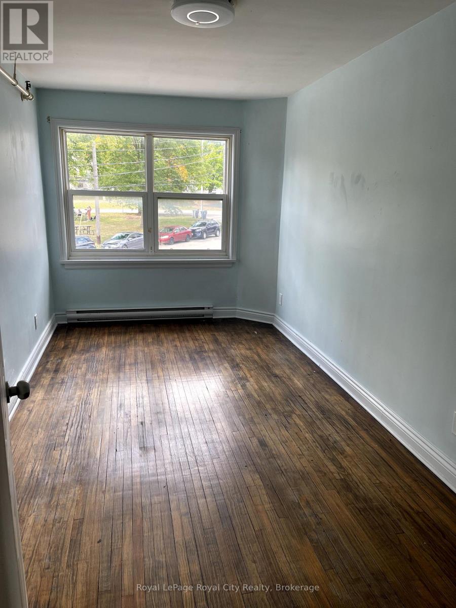B - 36 Essex Street, Guelph, Ontario  N1H 3K8 - Photo 8 - X12429475