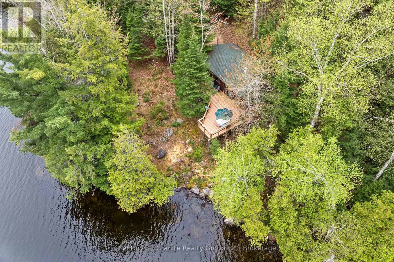1208 Reg's Trail, Dysart Et Al, Ontario  K0M 1S0 - Photo 1 - X12429515
