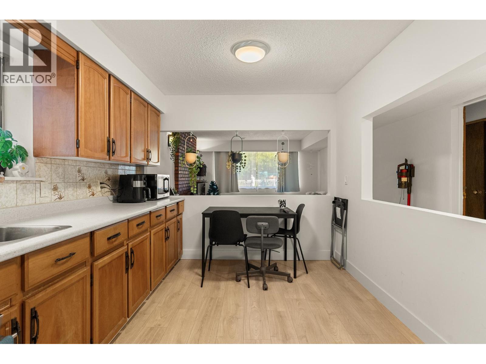 2268 Wenonah Street, Vancouver, British Columbia  V5N 2Z6 - Photo 10 - R3052705