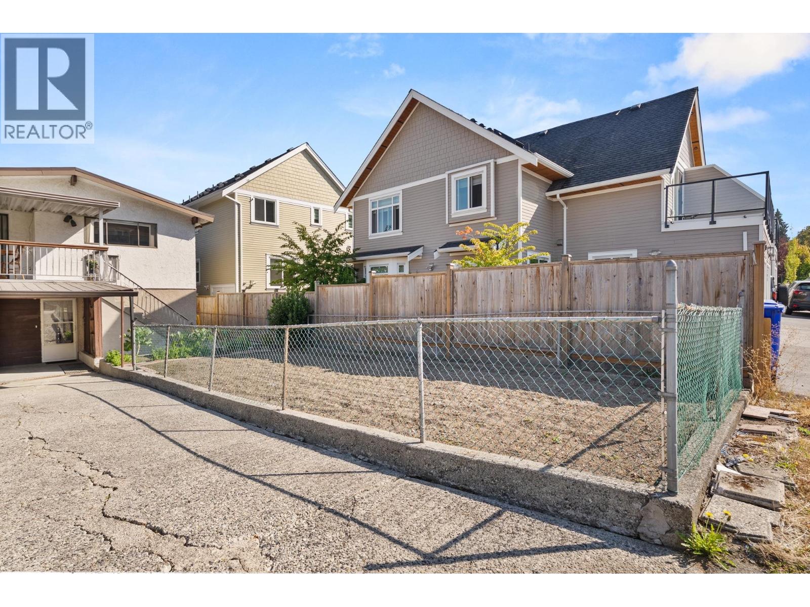 2268 Wenonah Street, Vancouver, British Columbia  V5N 2Z6 - Photo 38 - R3052705