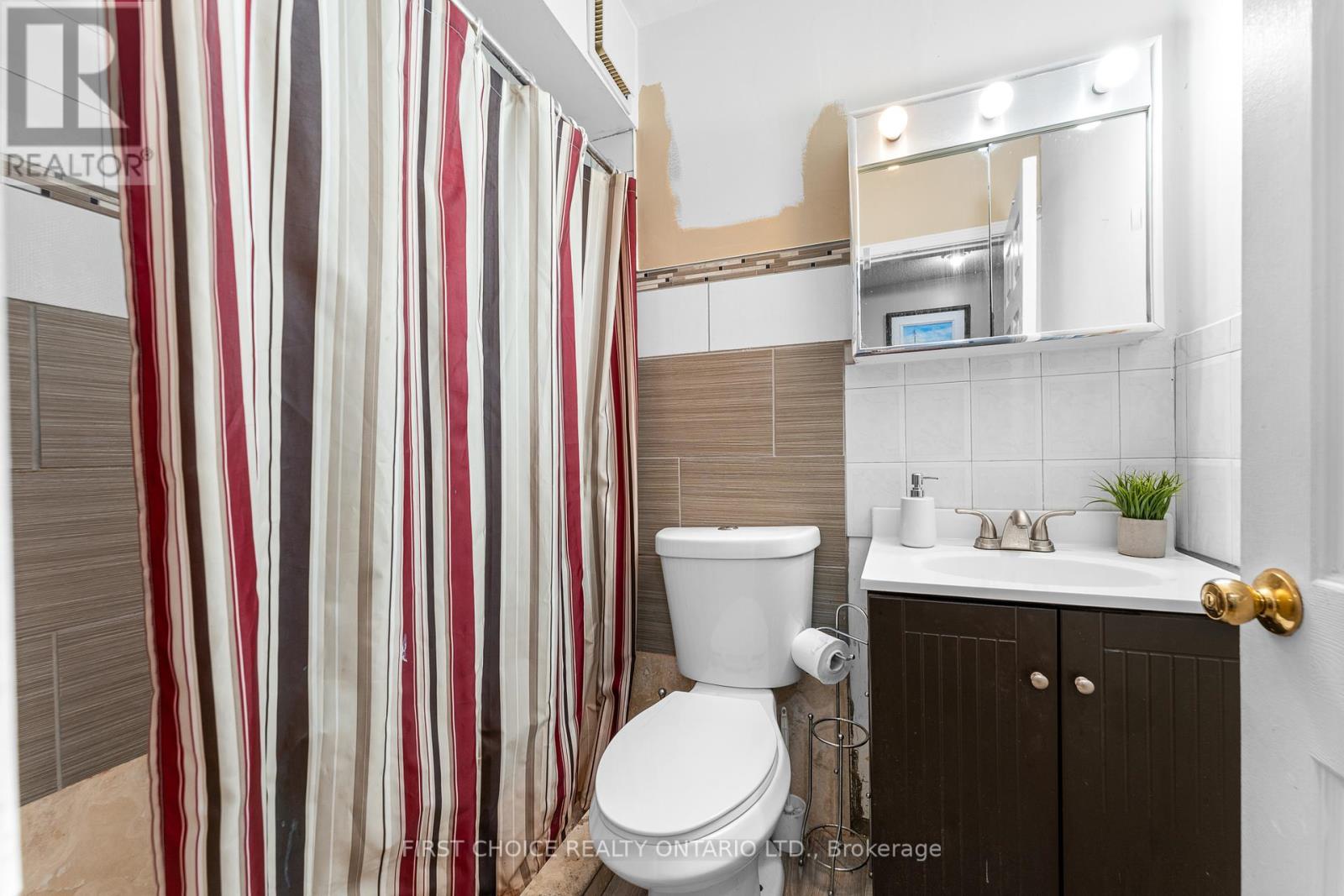 253 Frechette Street, Ottawa, Ontario  K1L 7T3 - Photo 9 - X12345748
