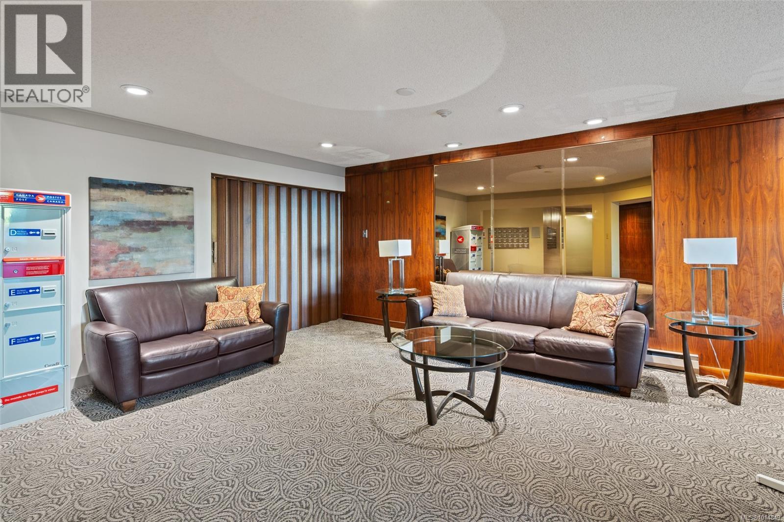 108 1149 Rockland Ave, Victoria, British Columbia  V8V 4T5 - Photo 44 - 1014849