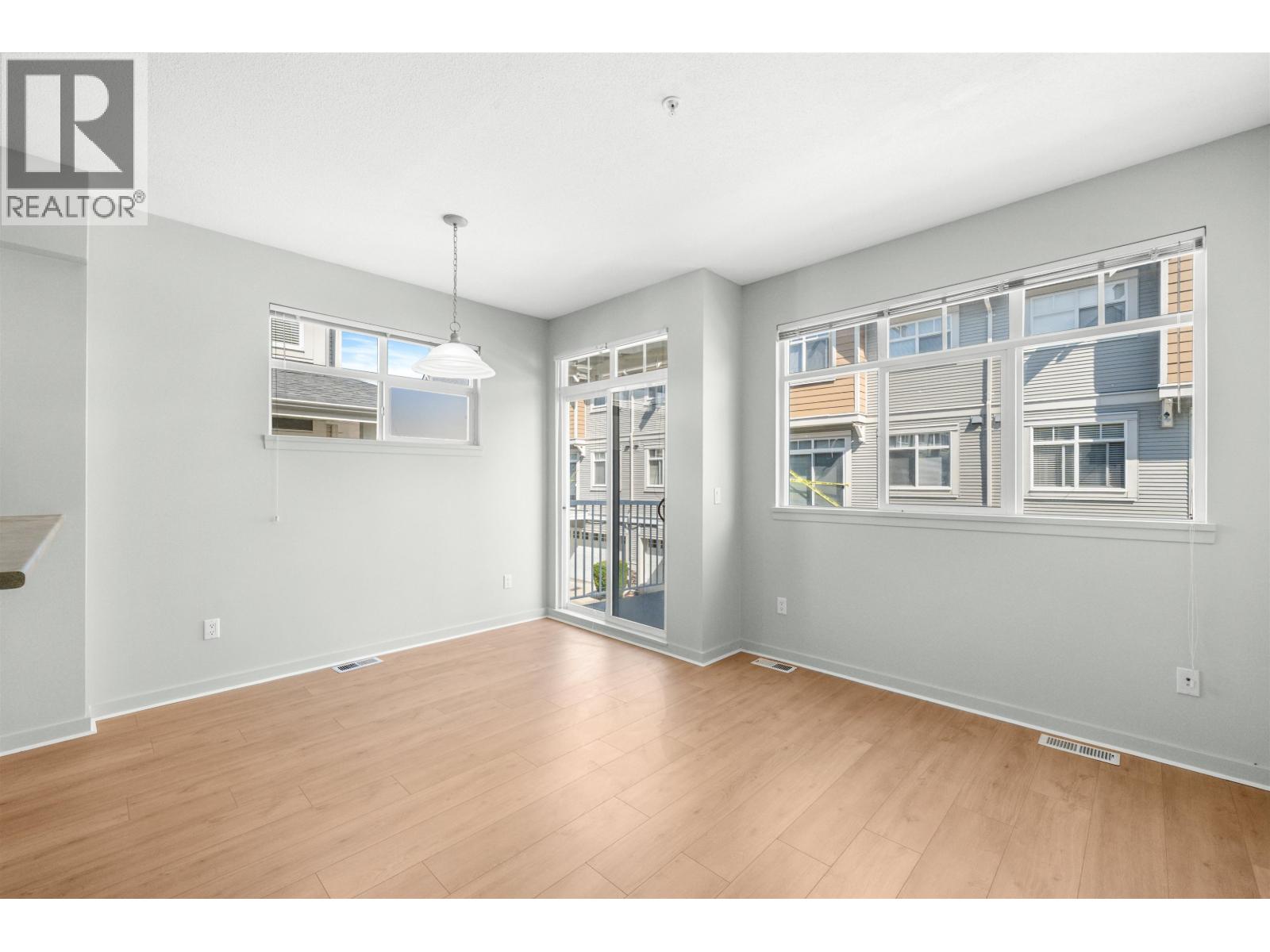 3265 Clermont Mews, Vancouver, British Columbia  V5S 4X3 - Photo 8 - R3033922