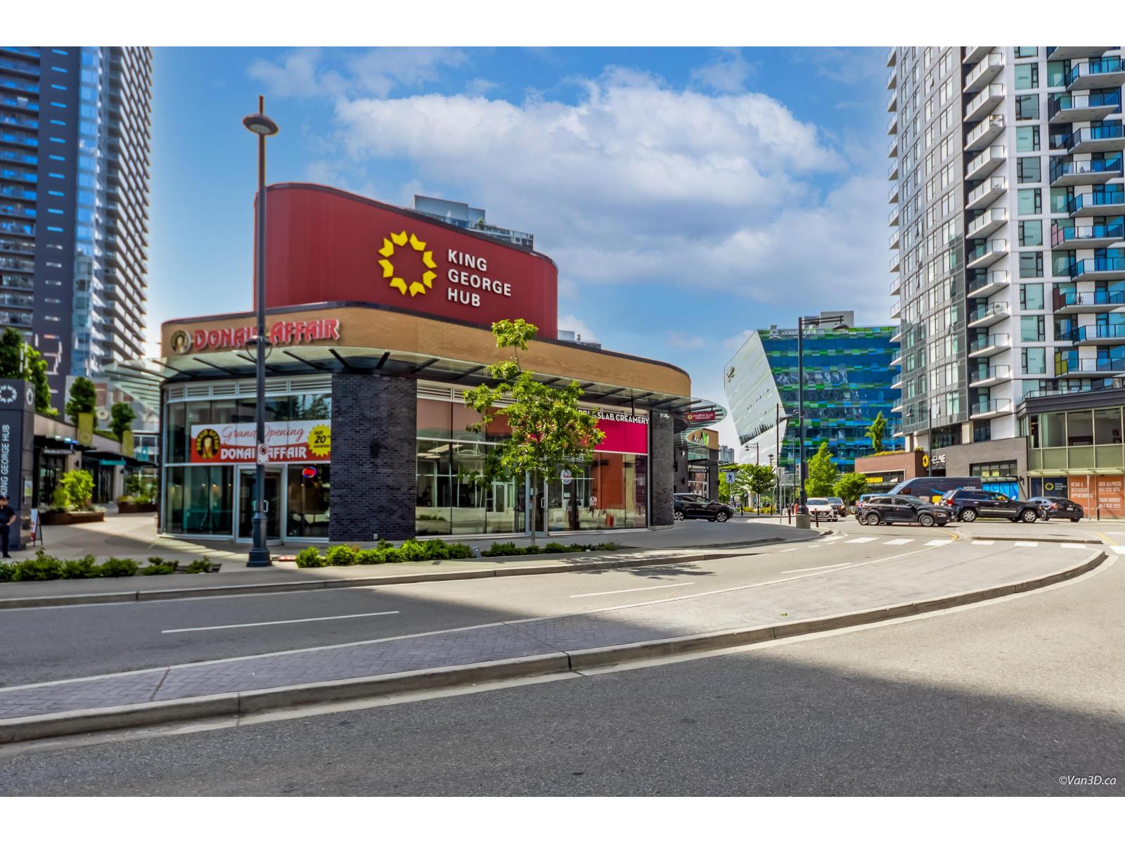 1812 13745 George Junction, Surrey, British Columbia  V3T 0V8 - Photo 4 - R3052463