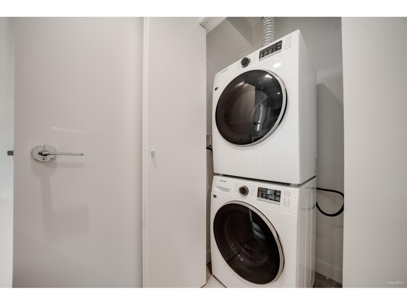 1812 13745 George Junction, Surrey, British Columbia  V3T 0V8 - Photo 22 - R3052463