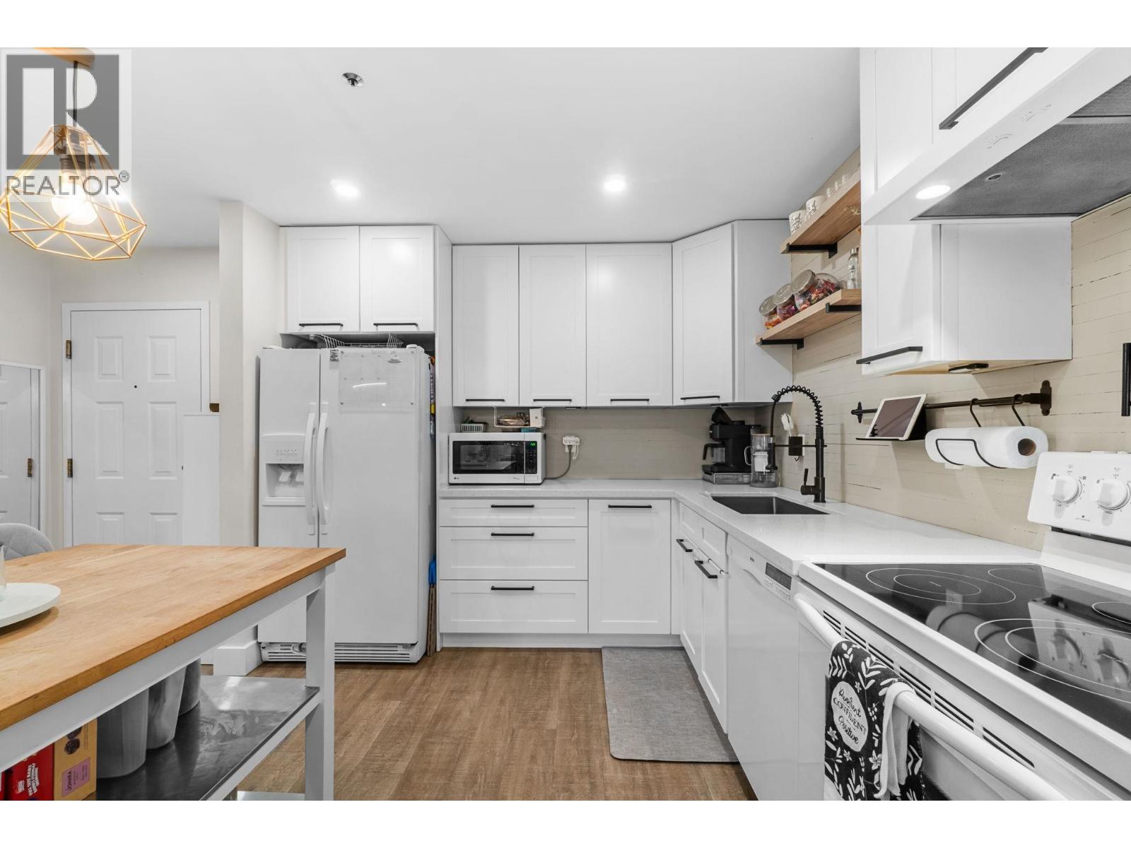 404 1310 Cariboo Street, New Westminster, British Columbia  V3M 1X2 - Photo 12 - R3051897