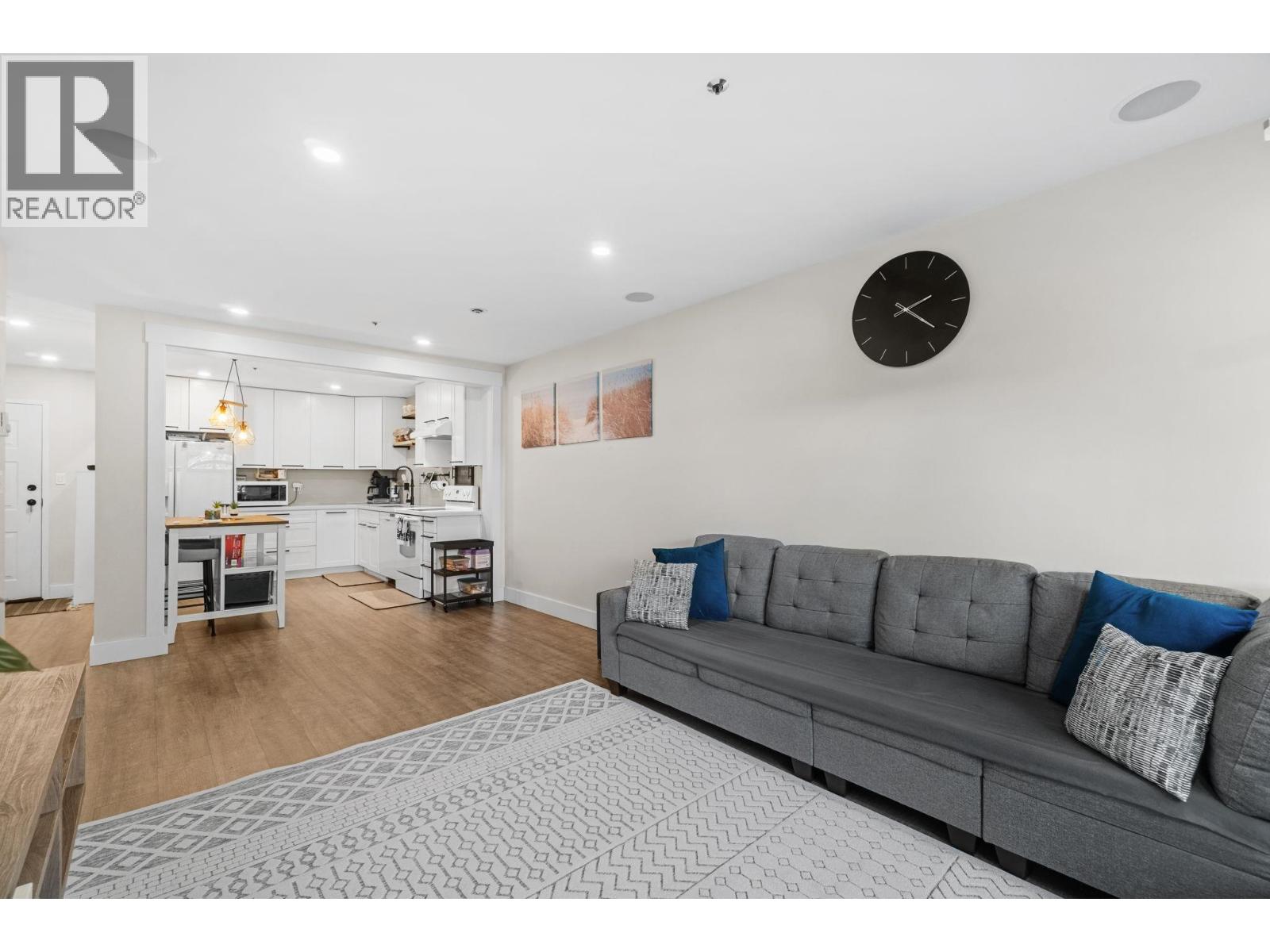 404 1310 Cariboo Street, New Westminster, British Columbia  V3M 1X2 - Photo 8 - R3051897