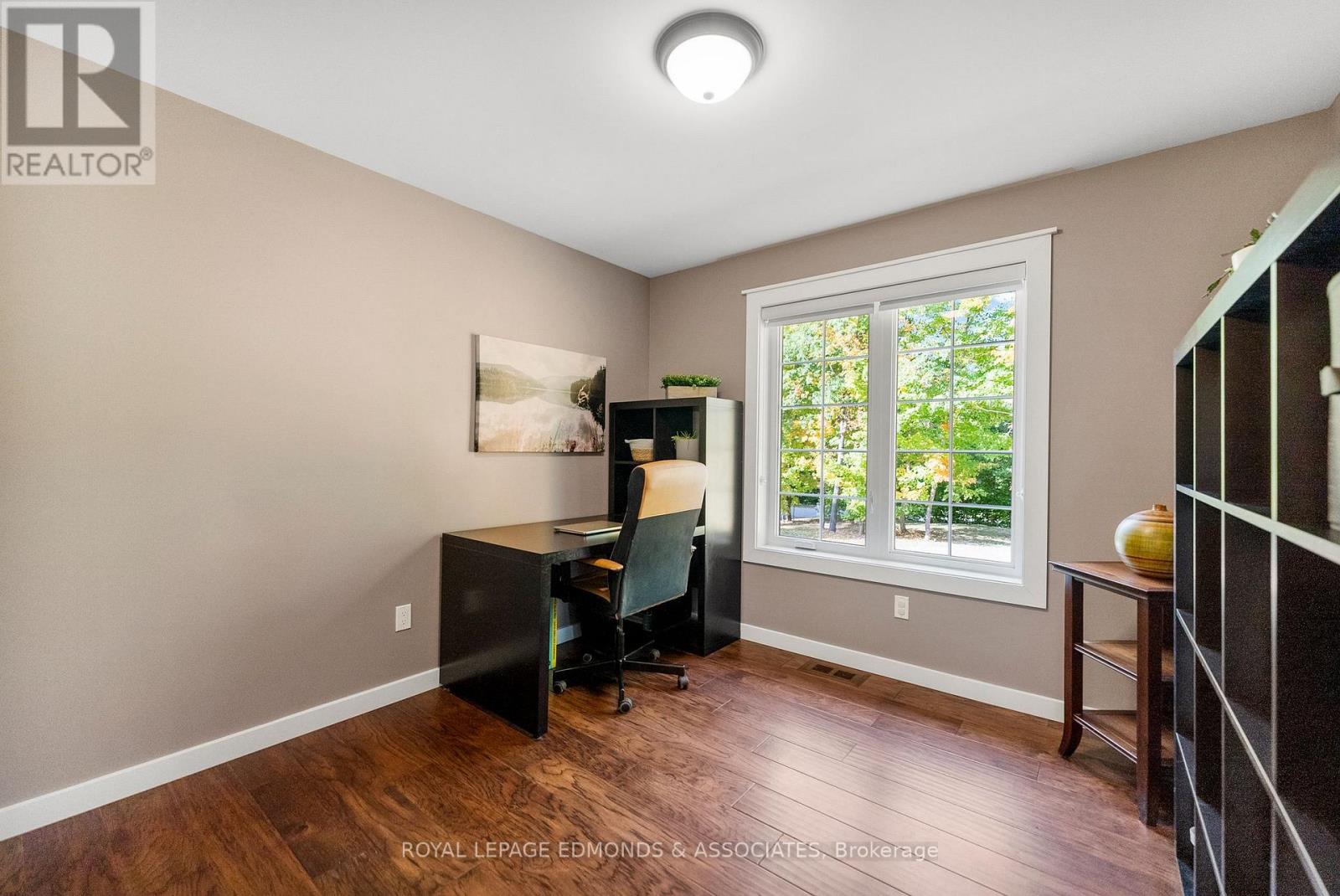 166 Deerfield Drive, Mcnab/braeside, Ontario  K0A 3L0 - Photo 23 - X12429480