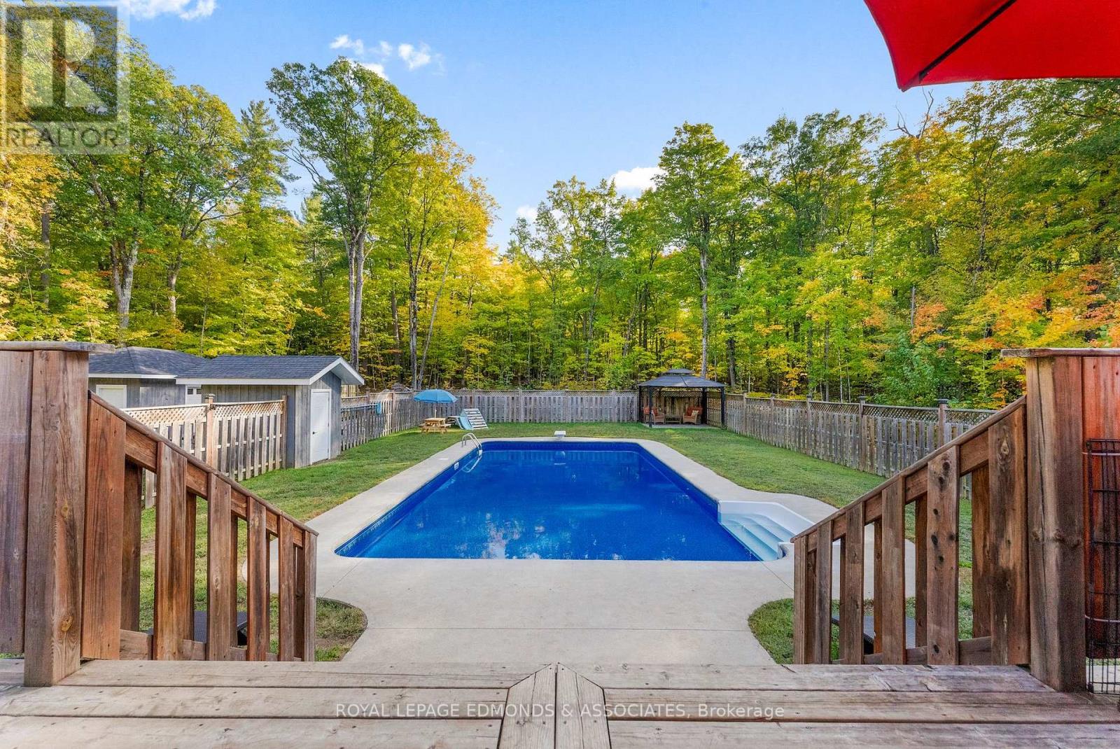 166 Deerfield Drive, Mcnab/braeside, Ontario  K0A 3L0 - Photo 38 - X12429480