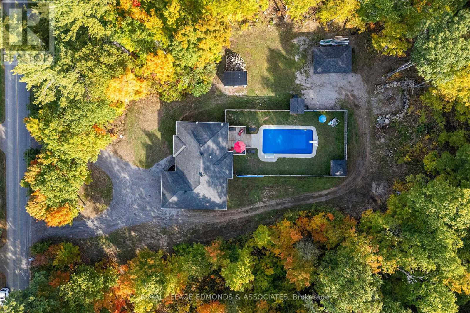 166 Deerfield Drive, Mcnab/braeside, Ontario  K0A 3L0 - Photo 49 - X12429480