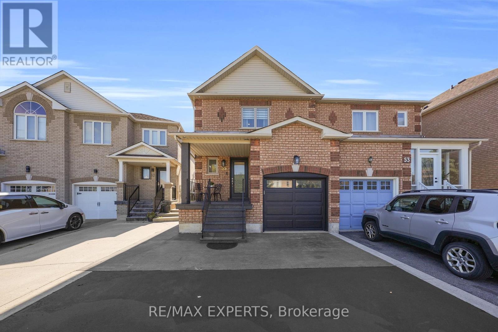 55 Manorwood Court, Caledon, Ontario  L7E 2T2 - Photo 4 - W12417797