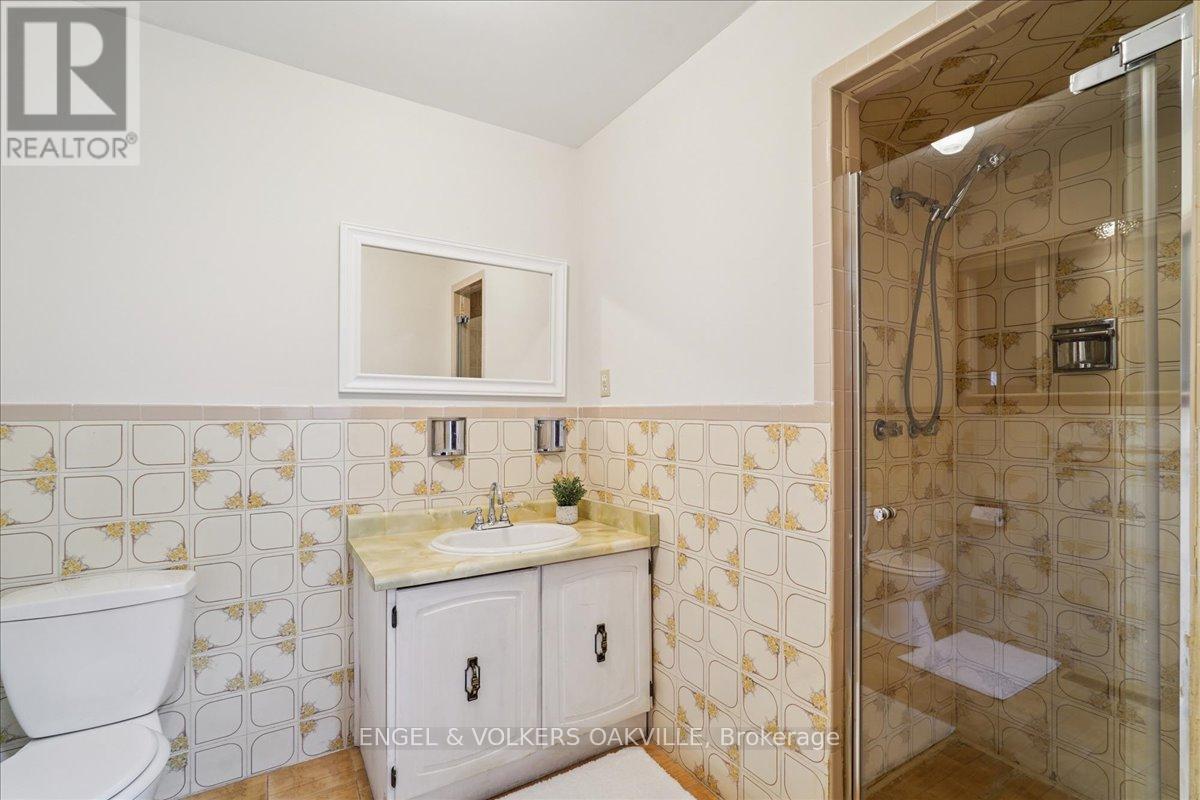 4170 Sunset Valley Court, Mississauga, Ontario  L4W 3L5 - Photo 27 - W12429358