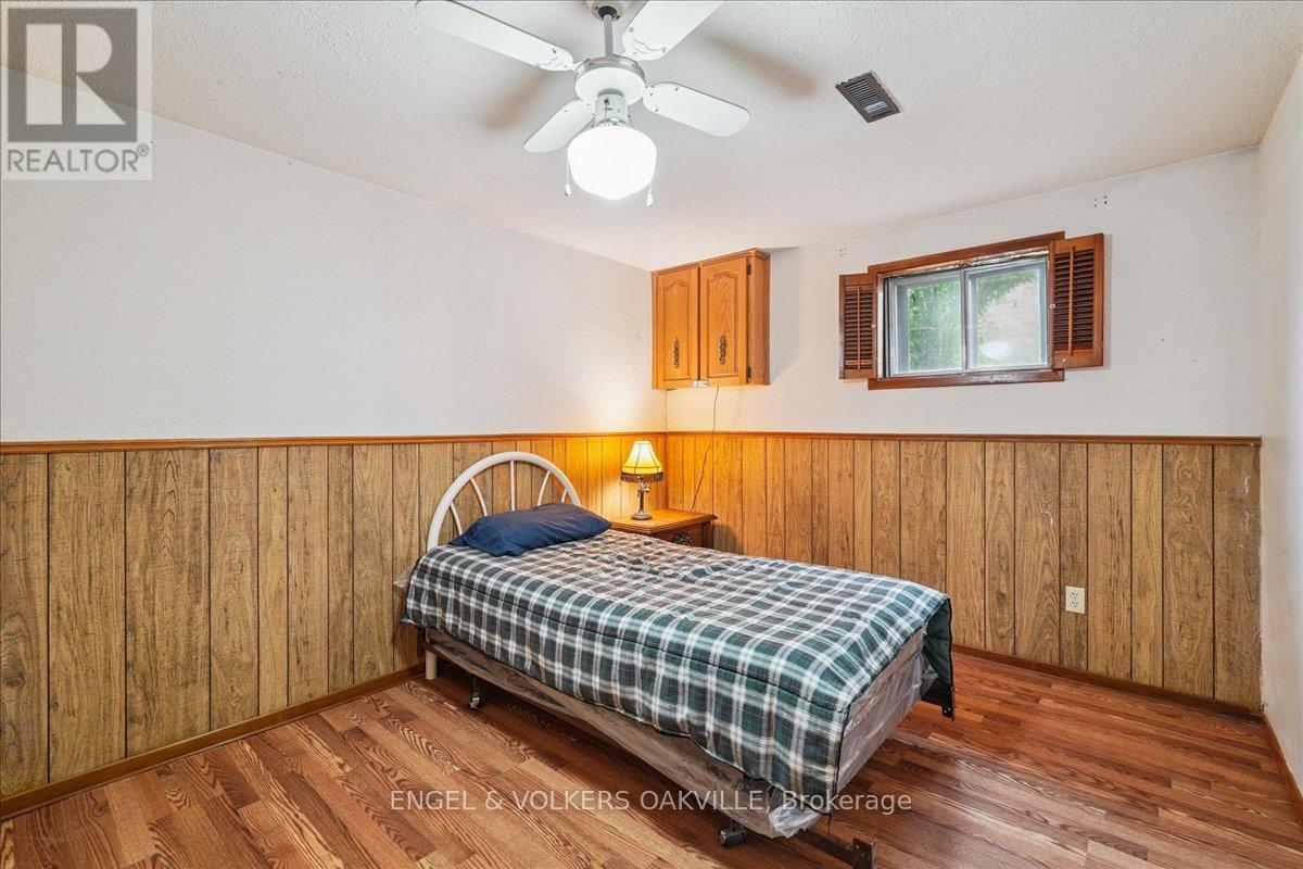 4170 Sunset Valley Court, Mississauga, Ontario  L4W 3L5 - Photo 33 - W12429358