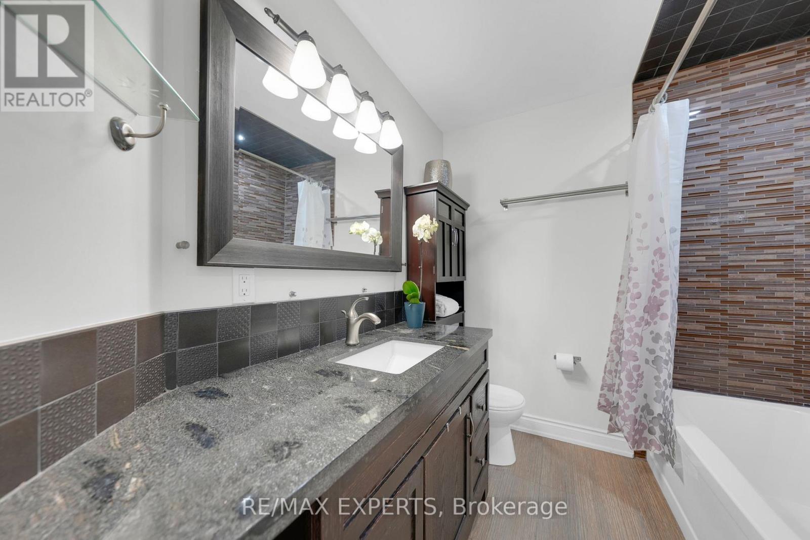 55 Manorwood Court, Caledon, Ontario  L7E 2T2 - Photo 34 - W12417797
