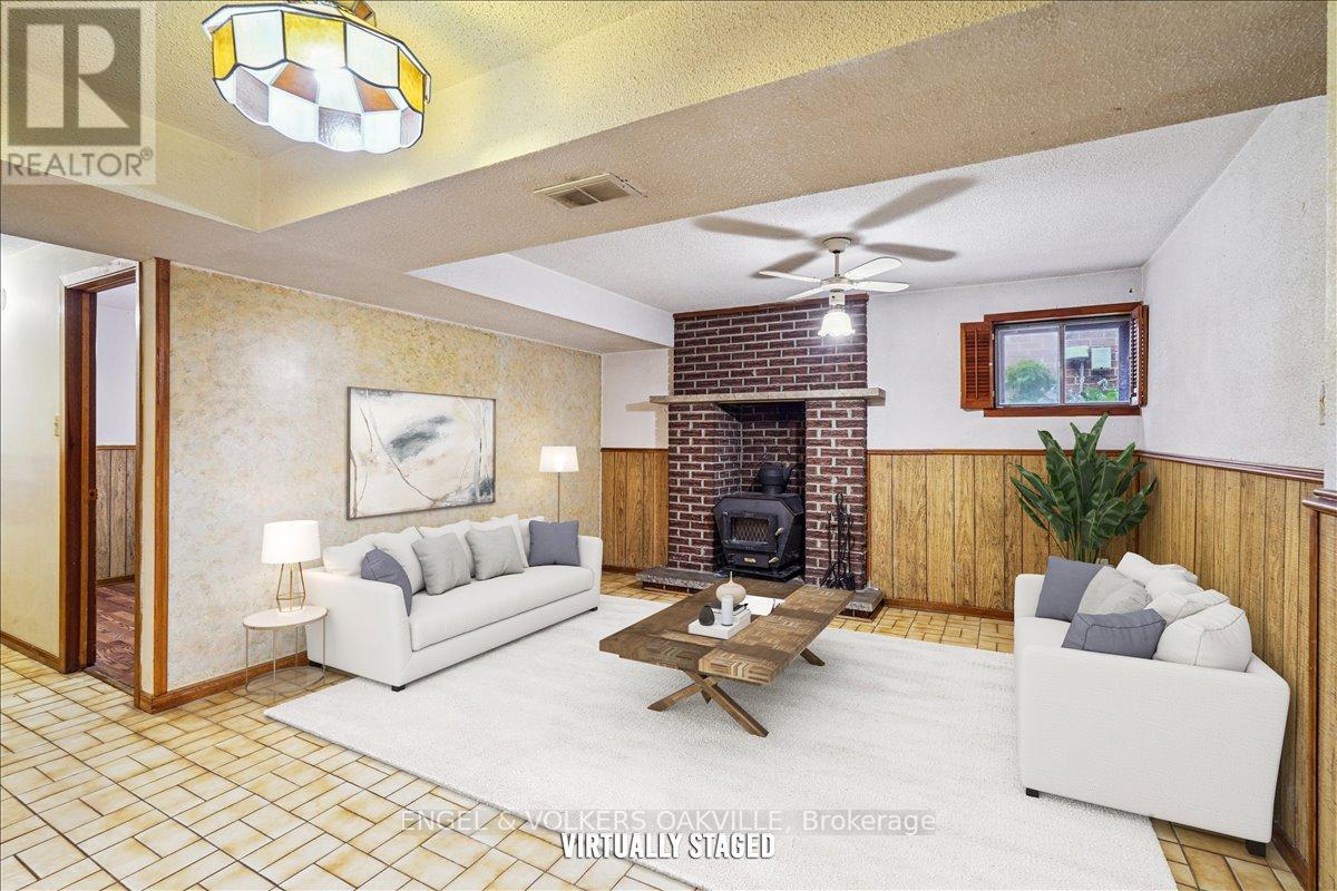 4170 Sunset Valley Court, Mississauga, Ontario  L4W 3L5 - Photo 29 - W12429358
