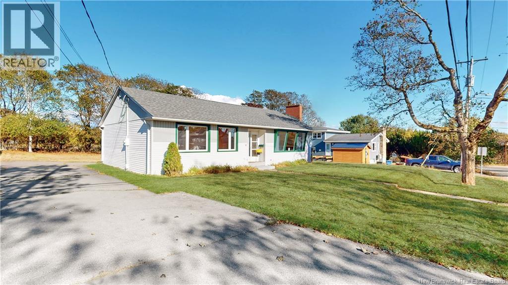 18 Coronation Avenue, Saint John, New Brunswick  E2M 3Y8 - Photo 3 - NB127260
