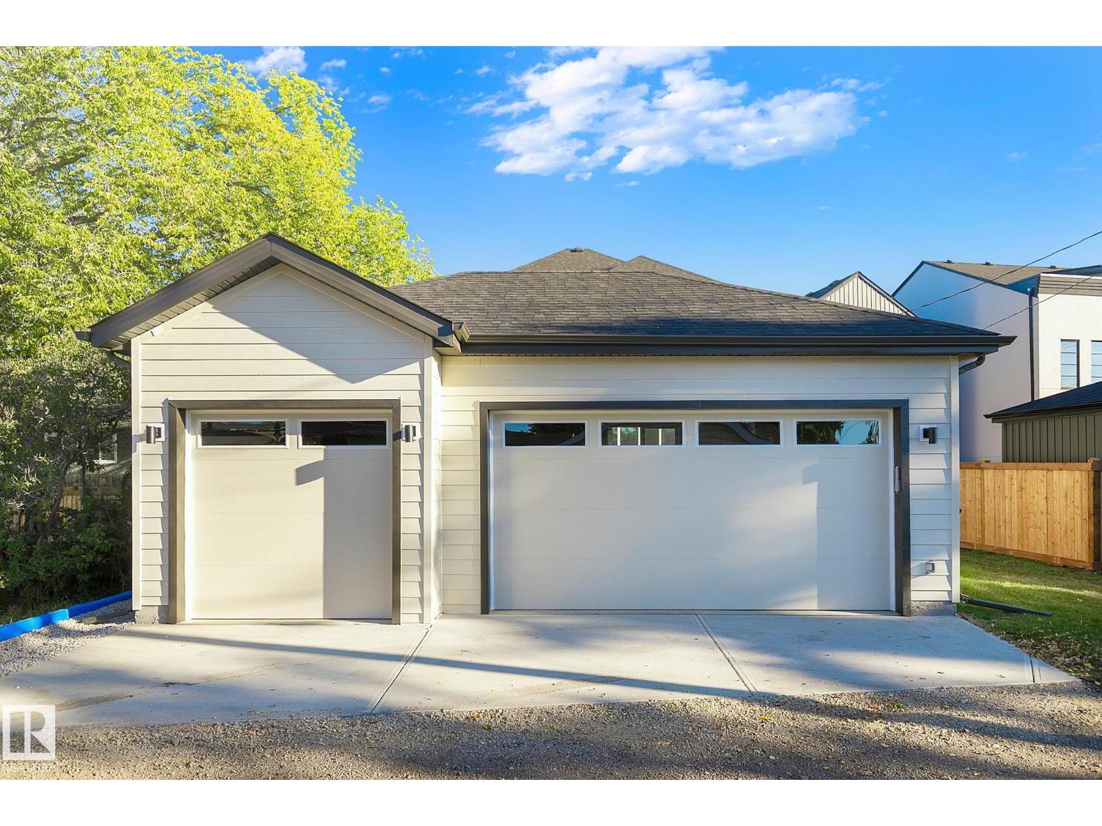 14717 88 Av Nw, Edmonton, Alberta  T5R 4J9 - Photo 2 - E4459735
