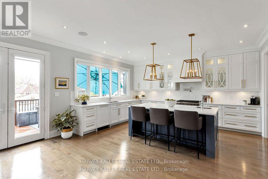 4673 Dundas Street W, Toronto, Ontario  M9A 1A4 - Photo 16 - W12427708