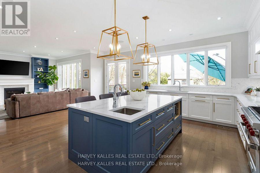 4673 Dundas Street W, Toronto, Ontario  M9A 1A4 - Photo 13 - W12427708