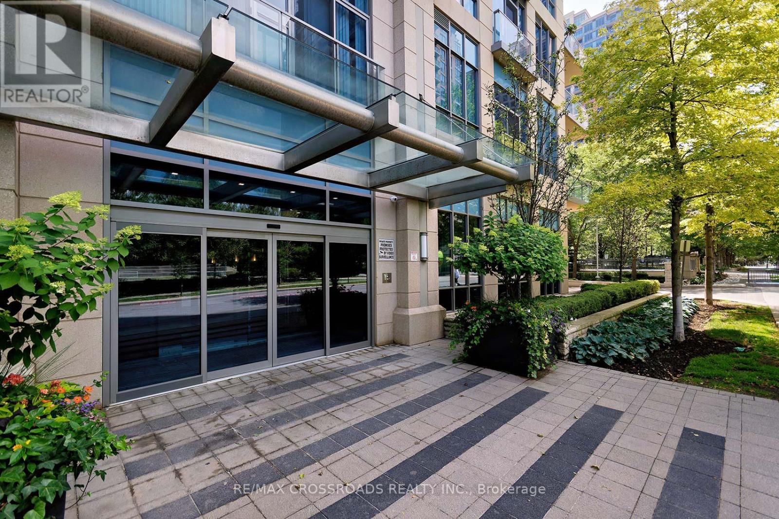 1406 - 15 Viking Lane, Toronto, Ontario  M9B 0A4 - Photo 4 - W12429006