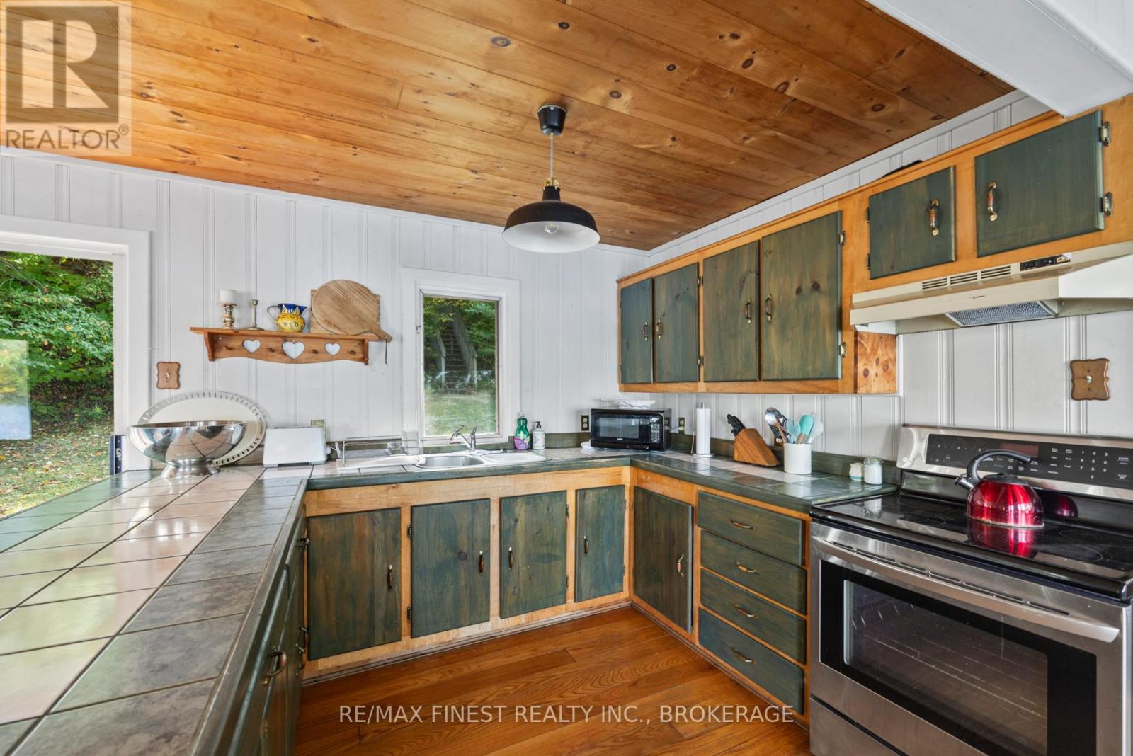 1018 Leadbeater Lane, Frontenac, Ontario  K0H 2L0 - Photo 11 - X12429528