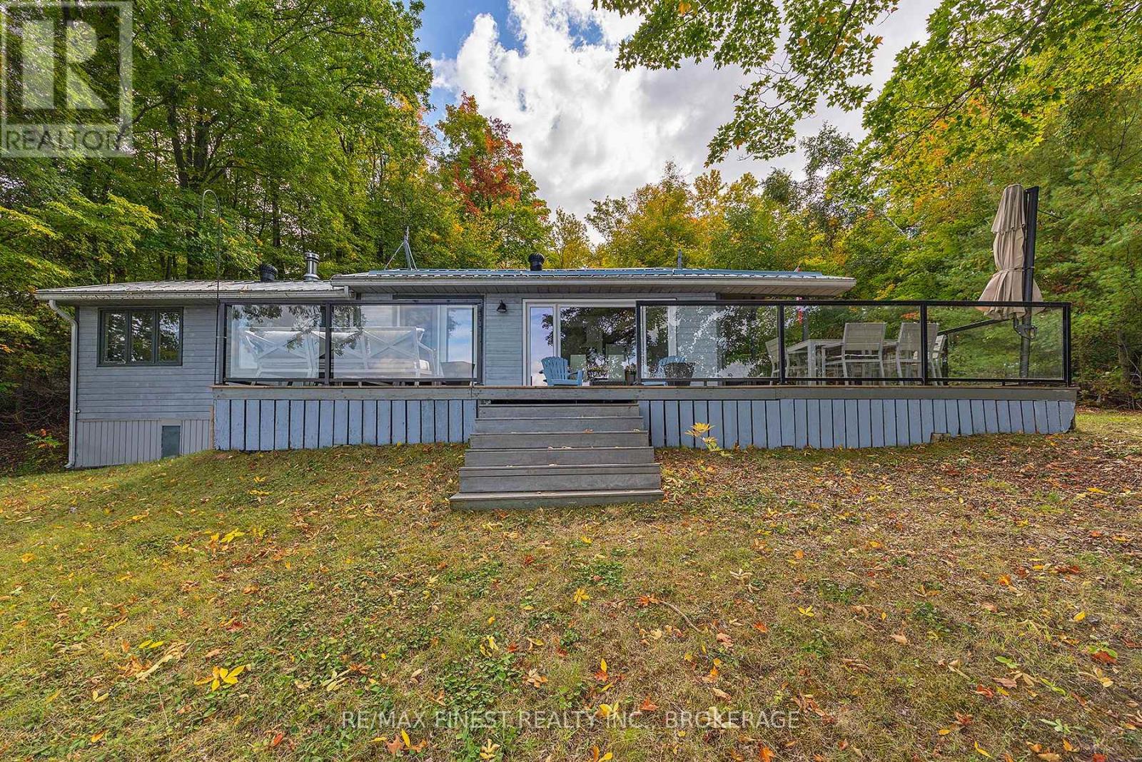 1018 Leadbeater Lane, Frontenac, Ontario  K0H 2L0 - Photo 32 - X12429528