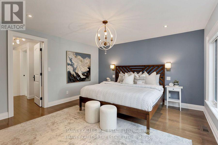 4673 Dundas Street W, Toronto, Ontario  M9A 1A4 - Photo 25 - W12427708