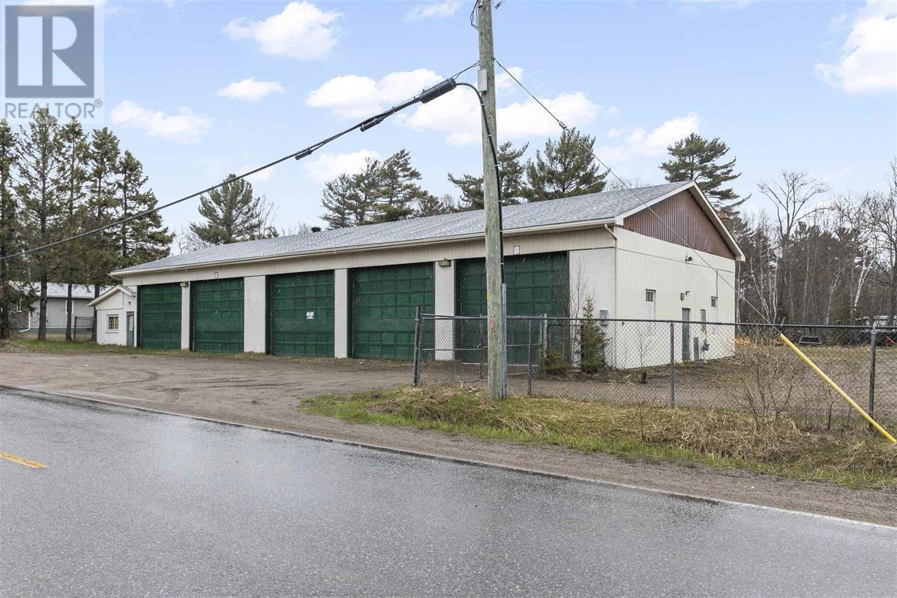 1024 Third LIN W, Sault Ste. Marie, Ontario