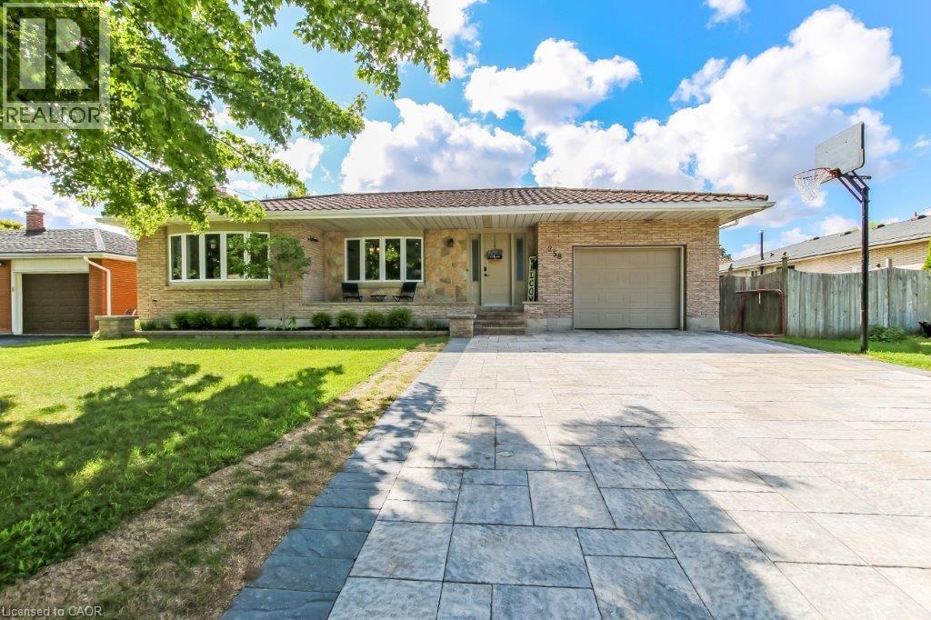 258 Adams Avenue, Delhi, Ontario  N4B 2Y5 - Photo 2 - 40763414
