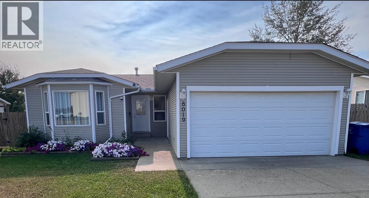 8019 89 AVENUE, Fort St. John, British Columbia