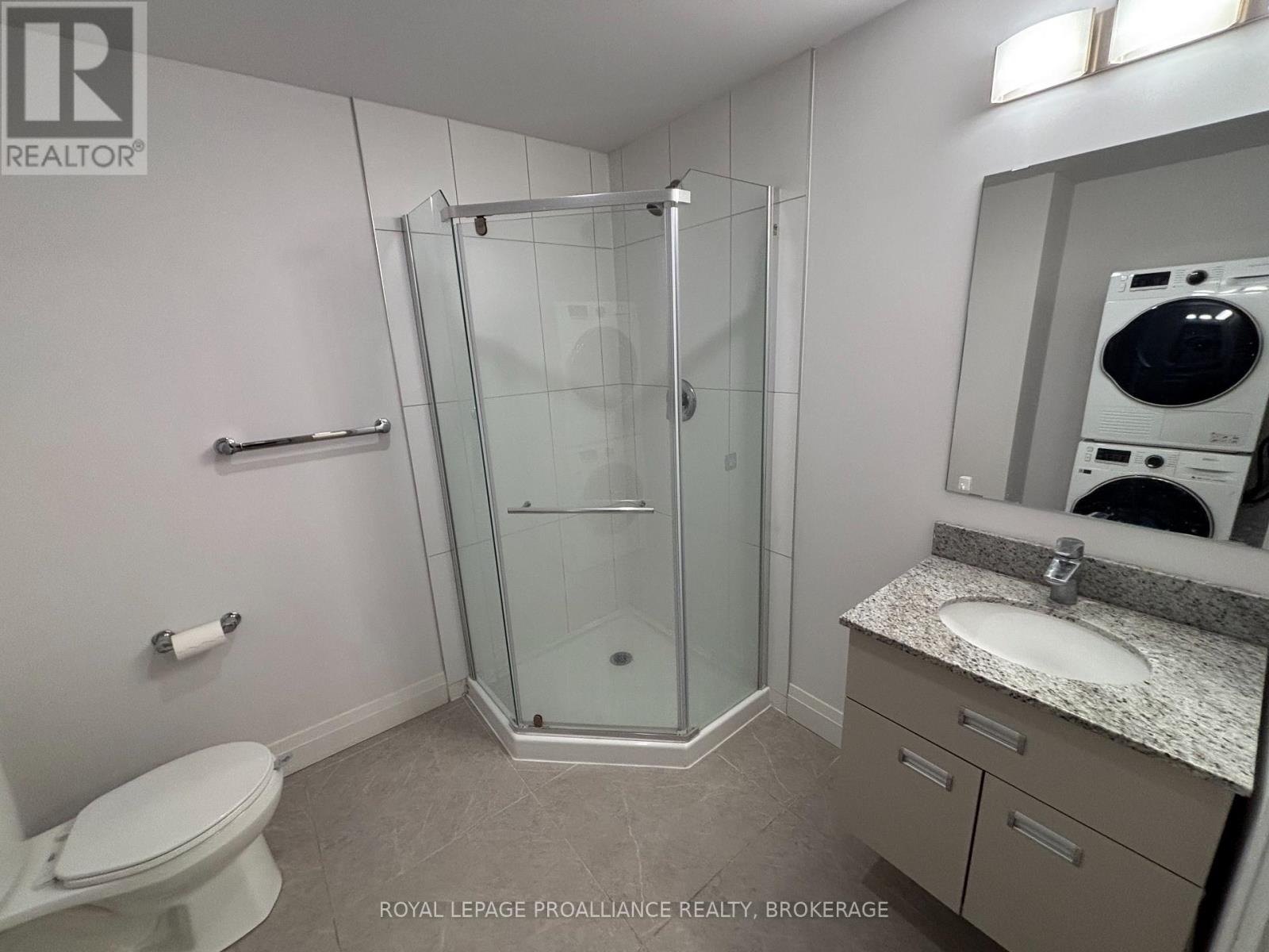 207 - 652 Princess Street, Kingston, Ontario  K7L 3Z9 - Photo 15 - X12429621