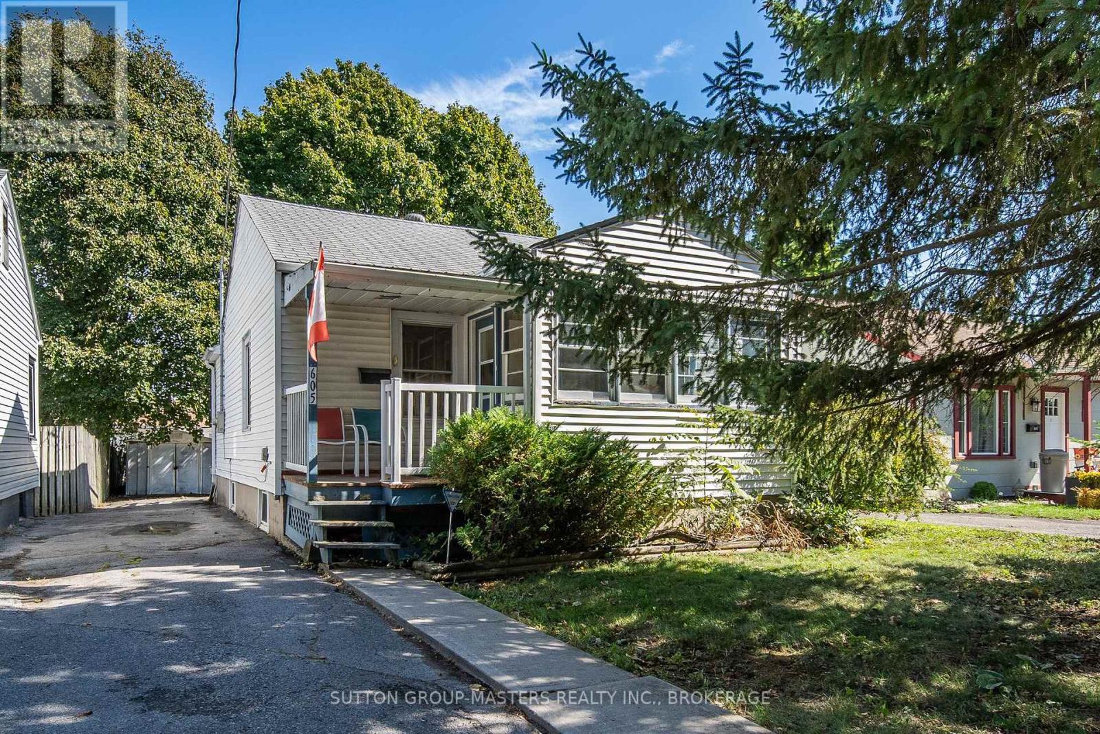 605 Alfred Street, Kingston, Ontario  K7K 4J8 - Photo 2 - X12429628