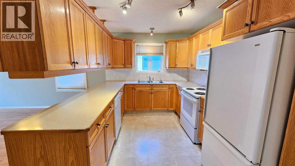 621 6 Avenue Sw, Sundre, Alberta  T0M 1X0 - Photo 18 - A2255659
