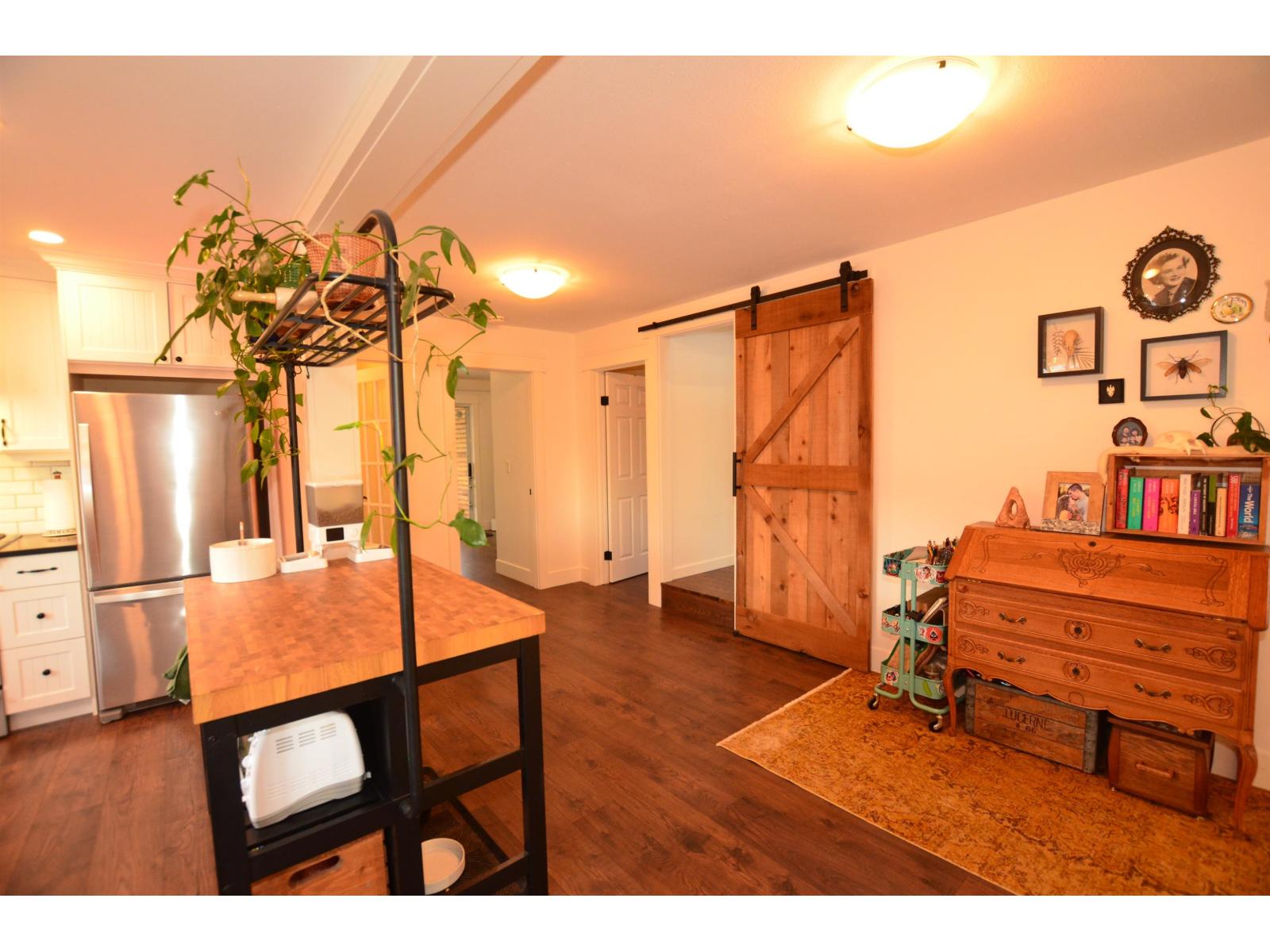35107 Mcewen Avenue, Mission, British Columbia  V2V 6R3 - Photo 10 - R3052659
