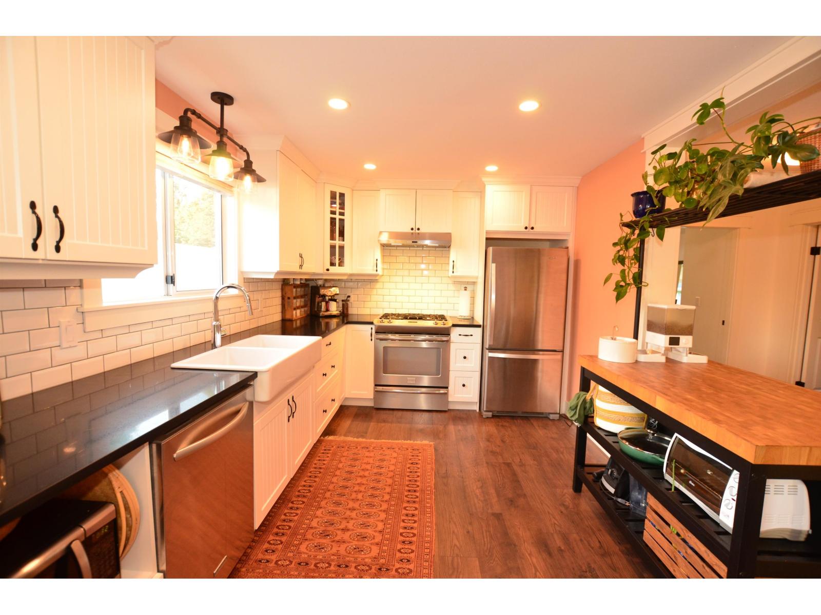 35107 Mcewen Avenue, Mission, British Columbia  V2V 6R3 - Photo 6 - R3052659