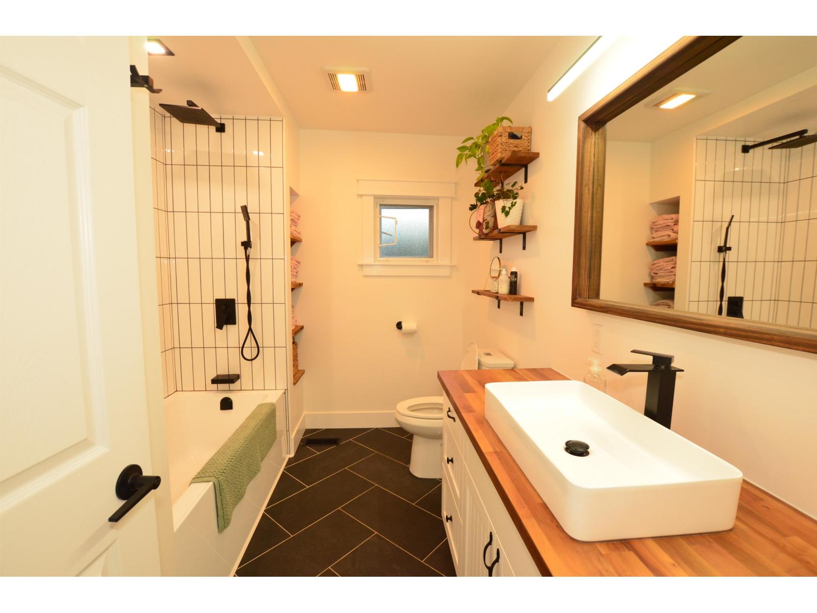 35107 Mcewen Avenue, Mission, British Columbia  V2V 6R3 - Photo 20 - R3052659