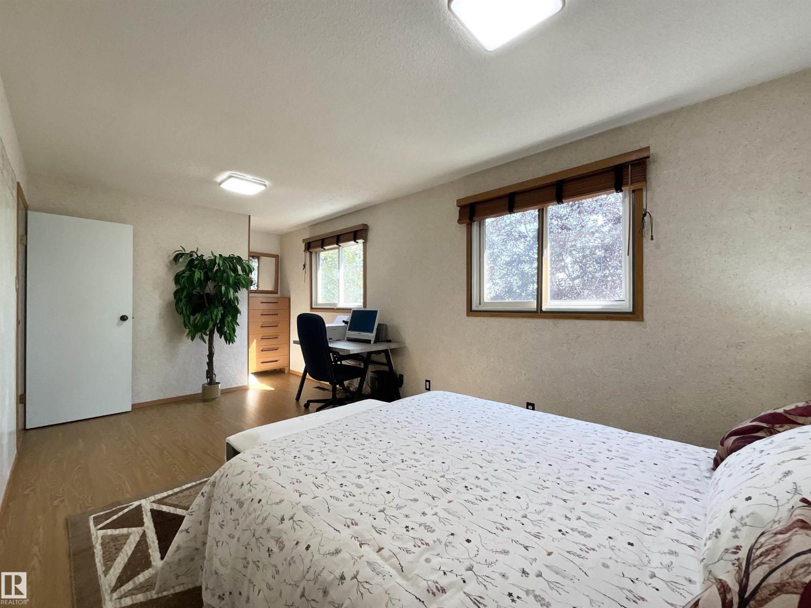 9 Mcleod Pl Nw, Edmonton, Alberta  T5A 3A8 - Photo 21 - E4455025