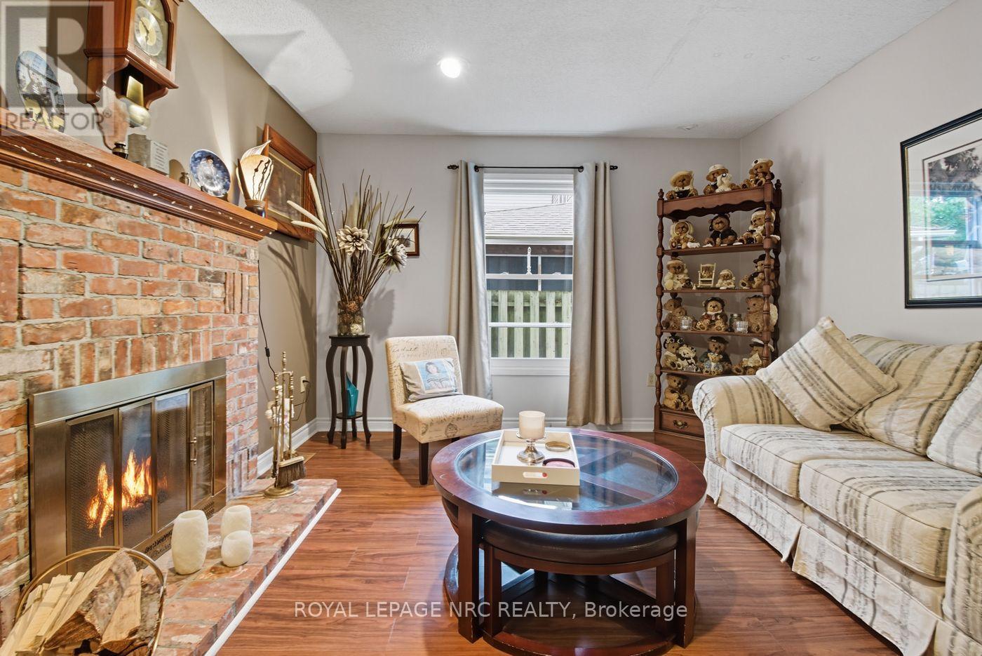 6164 Crimson Drive, Niagara Falls, Ontario  L2G 7S4 - Photo 17 - X12413939