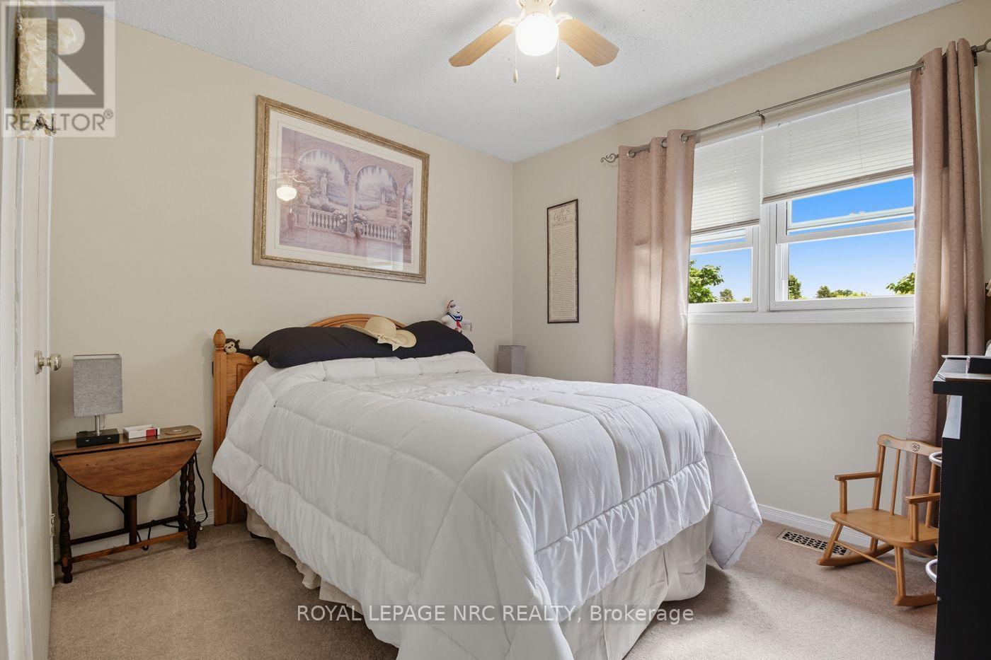 6164 Crimson Drive, Niagara Falls, Ontario  L2G 7S4 - Photo 31 - X12413939