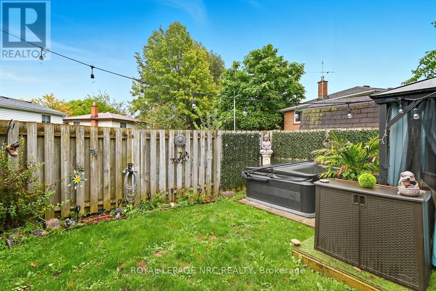 6164 Crimson Drive, Niagara Falls, Ontario  L2G 7S4 - Photo 44 - X12413939