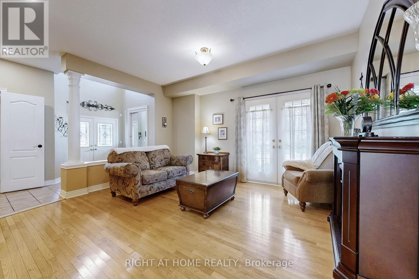 58 Mikayla Crescent, Whitby, Ontario  L1M 2H9 - Photo 10 - E12429525